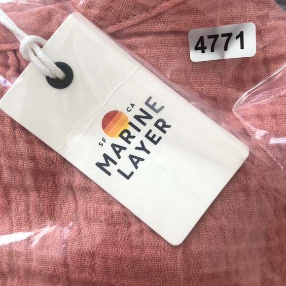 Marine Layer Jude Tank Top Flutter Sleeve Crinkled Cotton Rosette Pink NWY Small - Picture 6 of 8